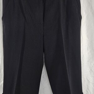 Effortless Black Capris for Modern Style. # 065